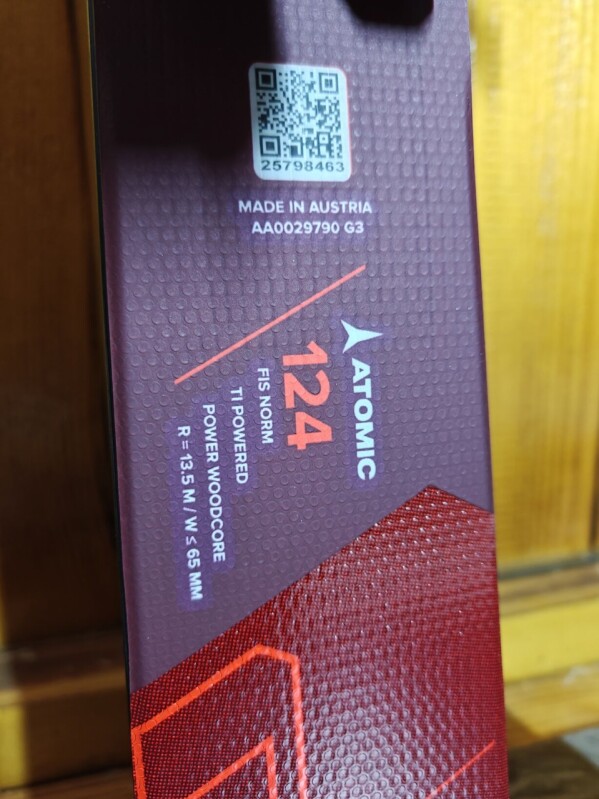 LYŽE ATOMIC REDSTER G9 REVOSHOCK JR FIS 124CM --MODEL 2024--